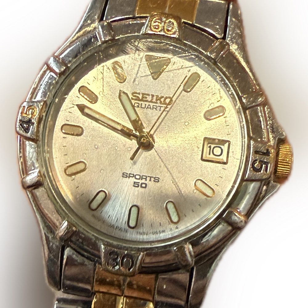 Seiko Sport 50 Ladies Watch Vintage Two-Tone Bracelet silver face, Date